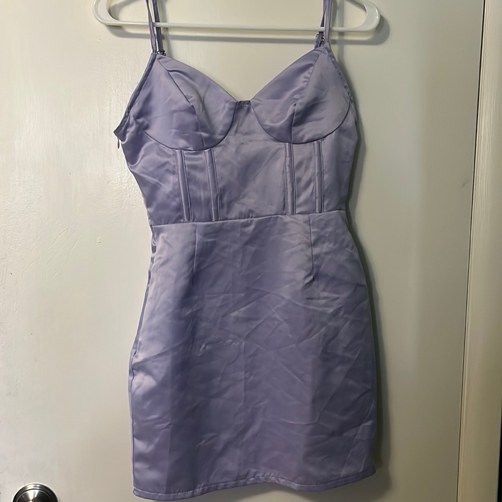 Pretty Little Thing lilac mini dress size 4